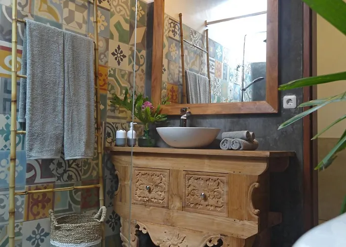 3br Olli - Minggu -special Bonus Villa Kerobokan (Bali)